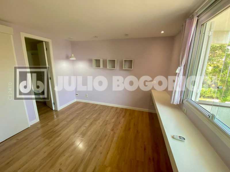 WhatsApp Image 2025-10-17 at 6 - 15