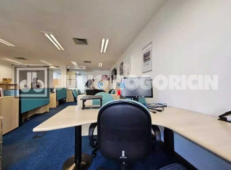 b799f5d6-3e94-4f4c-a9b9-9e1fc2 - 11