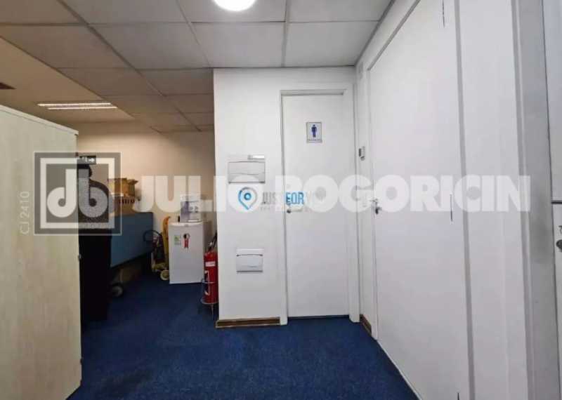 e66b3820-d959-4879-b944-0e48f9 - 12