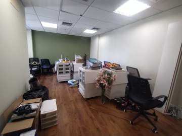 Ótima localização - Excelente Sala Comercial para Venda no Centro - JBF71815