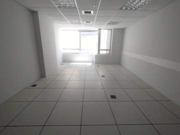 Ótima localização - Excelente Sala Comercial para Venda no Centro - JBF71809