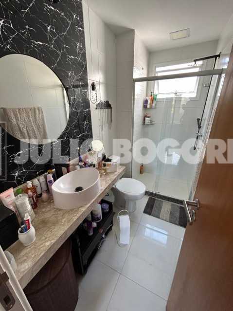 ae330e8e-0d89-4a3c-89aa-5b1a3c - 10