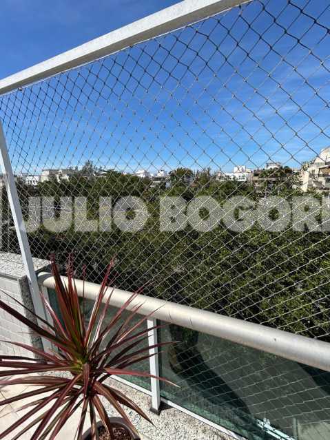 fbb03151-6b80-43da-9a18-7aa20f - 19