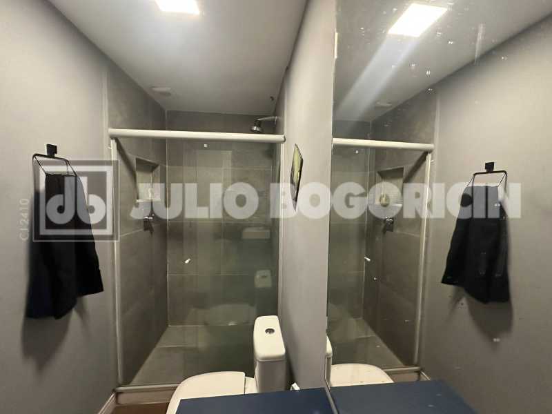 WhatsApp Image 2025-09-25 at 1 - 17