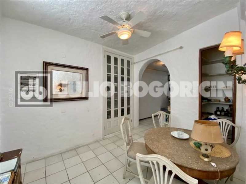 WhatsApp Image 2025-09-25 at 1 - 20