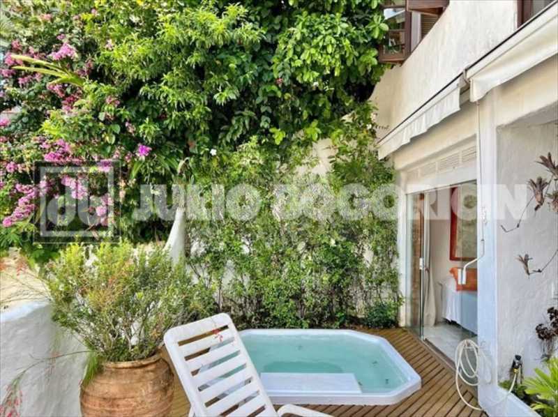 WhatsApp Image 2025-09-25 at 1 - 23