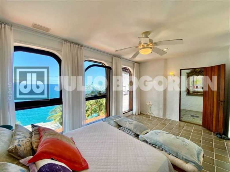 WhatsApp Image 2025-09-25 at 1 - 24