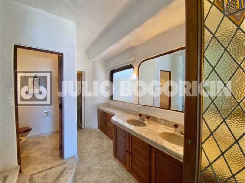 WhatsApp Image 2025-09-25 at 1 - 25