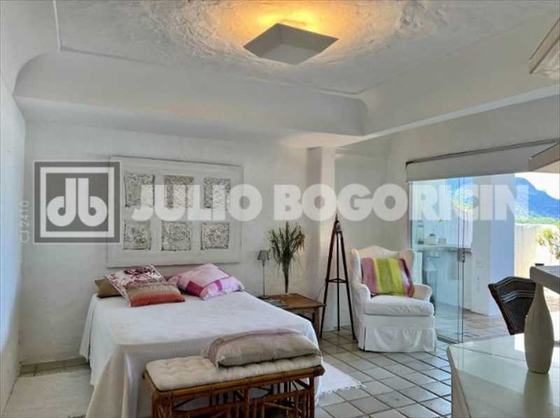 WhatsApp Image 2025-09-25 at 1 - 28