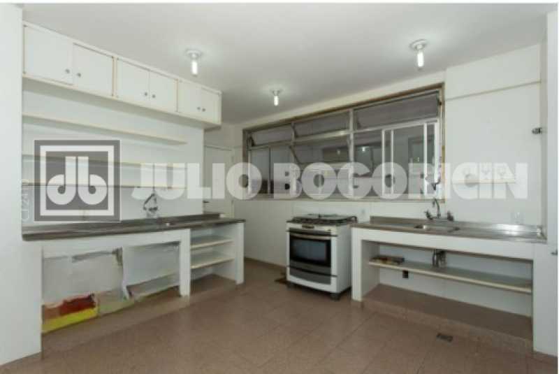 WhatsApp Image 2025-09-29 at 1 - 12