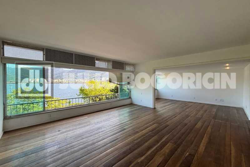 WhatsApp Image 2025-09-30 at 1 - 5