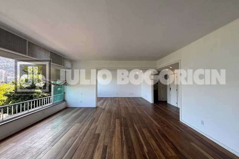 WhatsApp Image 2025-09-30 at 1 - 1