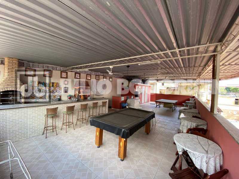 21 TERRAÇO ÁREA GOURMET. - 21