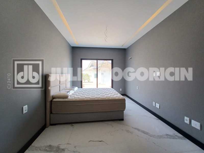 e6fb75e3-2e41-4bab-bf14-b53342 - 35