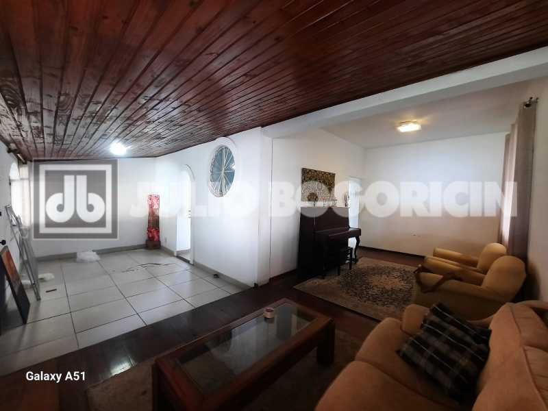 Conheça Cs 10. do imóvel - Casas - Residenciais - Freguesia - Jacarepaguá. - JBJ601898 - 3 Cs 10. - 3