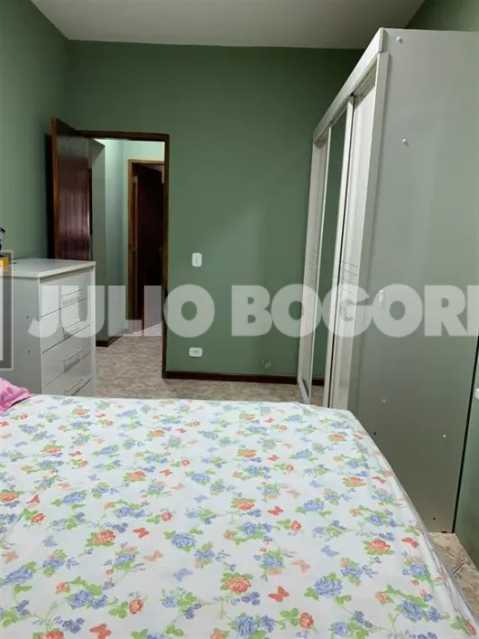 WhatsApp Image 2025-10-02 at 1 - 26