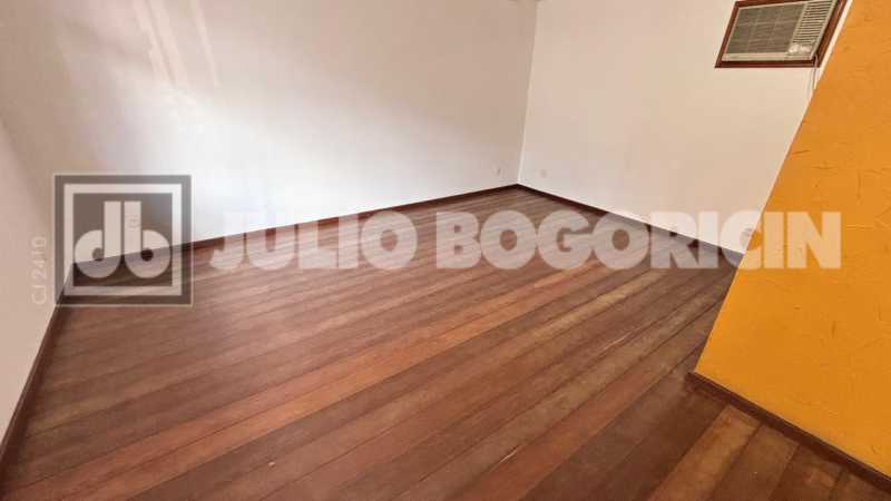 b886d6cd-7773-479e-a815-48c920 - 4