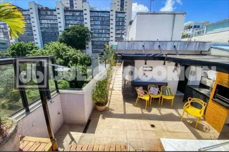 WhatsApp Image 2025-10-02 at 1 - 6