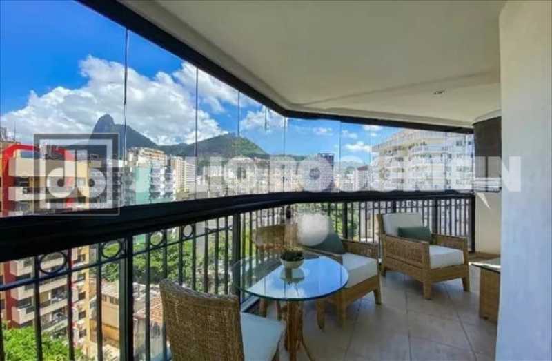 WhatsApp Image 2025-10-02 at 1 - 9