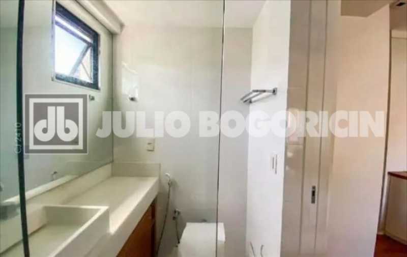 WhatsApp Image 2025-10-02 at 1 - 16