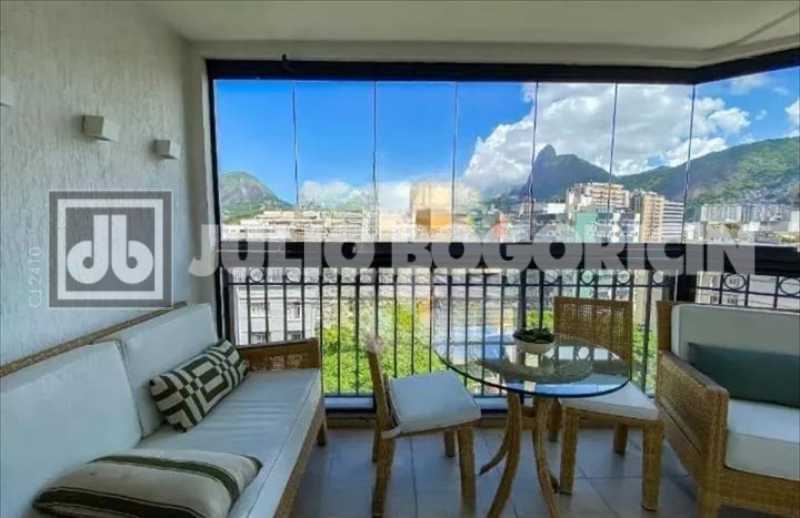 WhatsApp Image 2025-10-02 at 1 - 17