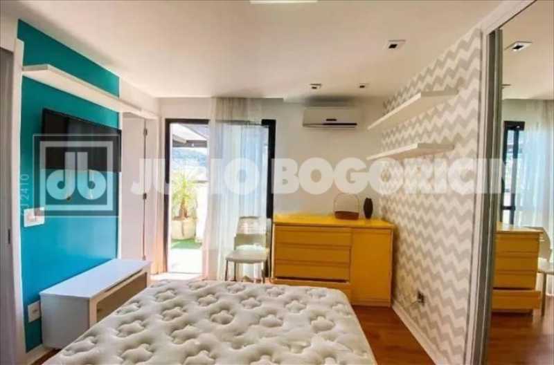 WhatsApp Image 2025-10-02 at 1 - 24