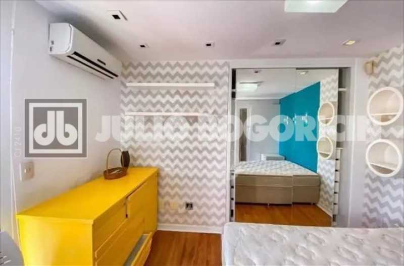 WhatsApp Image 2025-10-02 at 1 - 27