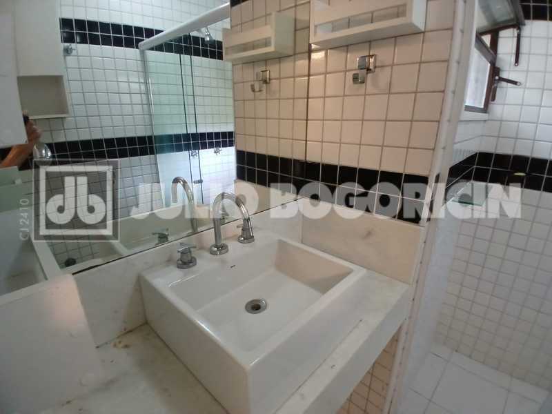 6efcc599-1347-4412-b687-5a38a1 - 13