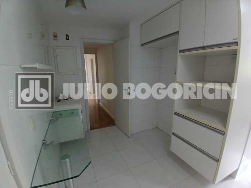 f0d672ad-e5cd-4f99-b3e0-fcc80a - 18