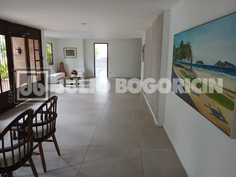 cb119c33-e1d0-442c-a653-cd7fd6 - 28