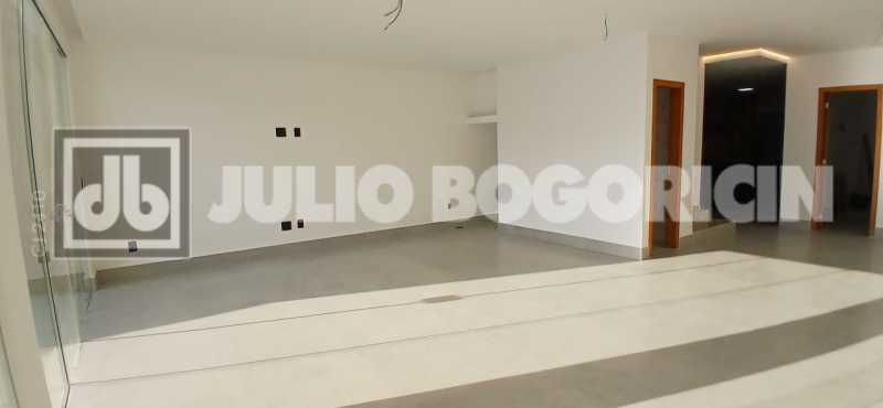 93384961-20c8-43da-9d8d-3573a4 - 29