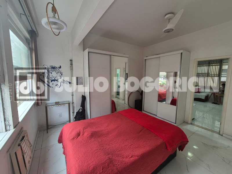 WhatsApp Image 2025-10-03 at 1 - 4