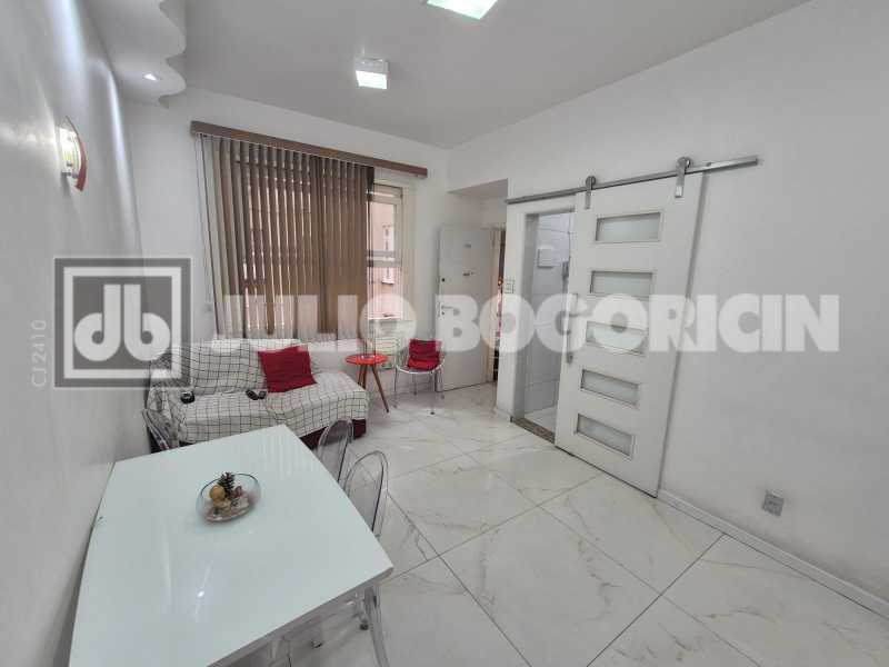 WhatsApp Image 2025-10-03 at 1 - 7