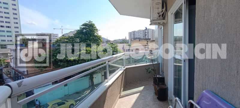 23 VARANDA QUARTOS. - 23