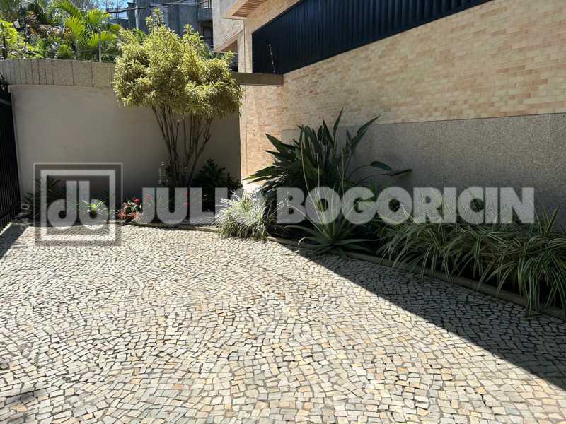 29-Área externa - 29