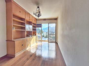 Imperdível - Ótimo Apartamento, salão, sacada, 2 qts, 1suíte, próximo. 10 minutos Metrô Saens Pena, Tijuca. - JBT207193 Imperdível - Ótimo Apartamento, salão, sacada, 2 qts, 1suíte, próximo. 10 minutos Metrô Saens Pena, Tijuca. - JBT207193