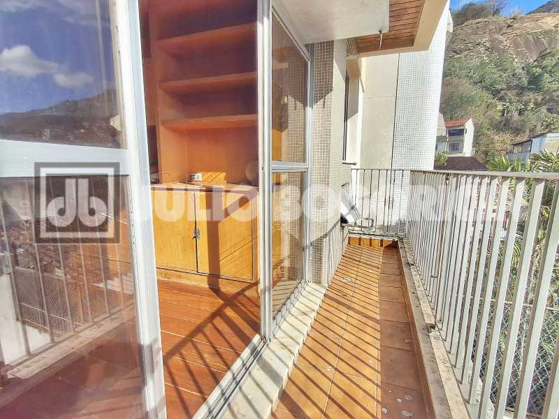 Conheça 20250926_153612 do imóvel - Ótimo Apartamento, salão, sacada, 2 qts, 1suíte, próximo. 10 minutos Metrô Saens Pena, Tijuca. - JBT207193 - 4 20250926_153612 - 4