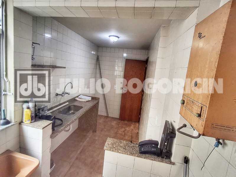 Conheça 20250926_154219 do imóvel - Ótimo Apartamento, salão, sacada, 2 qts, 1suíte, próximo. 10 minutos Metrô Saens Pena, Tijuca. - JBT207193 - 16 20250926_154219 - 16
