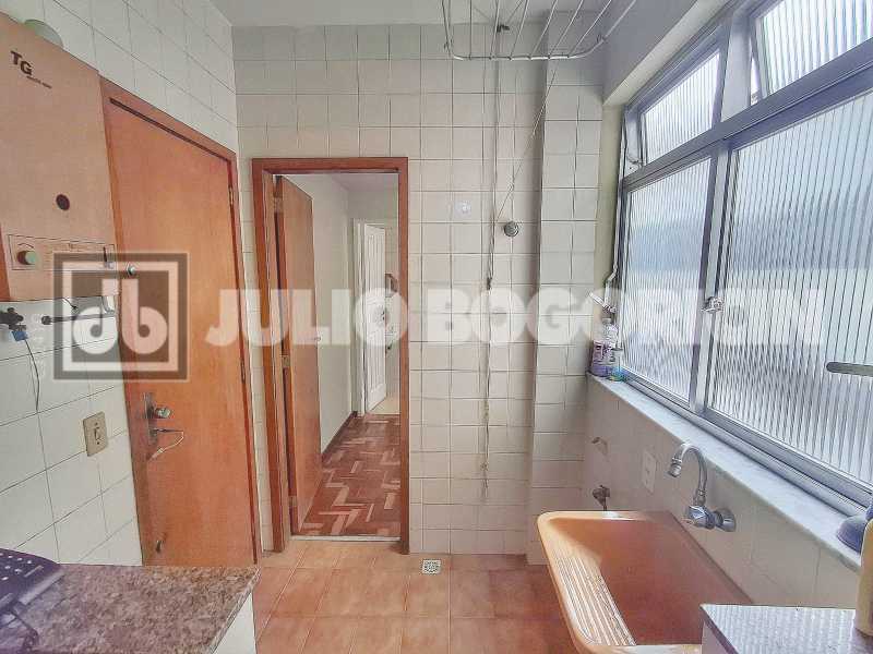 Conheça 20250926_154230 do imóvel - Ótimo Apartamento, salão, sacada, 2 qts, 1suíte, próximo. 10 minutos Metrô Saens Pena, Tijuca. - JBT207193 - 17 20250926_154230 - 17