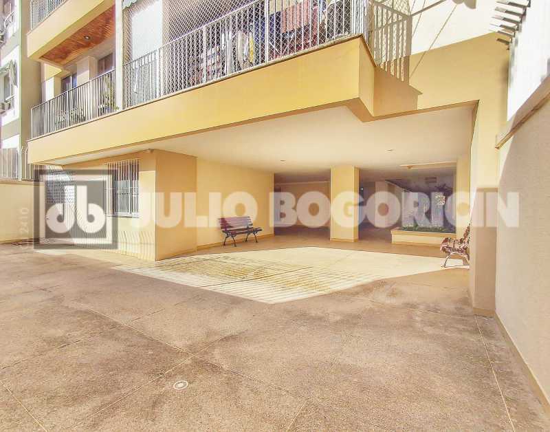Conheça 20250926_155754 do imóvel - Ótimo Apartamento, salão, sacada, 2 qts, 1suíte, próximo. 10 minutos Metrô Saens Pena, Tijuca. - JBT207193 - 28 20250926_155754 - 28