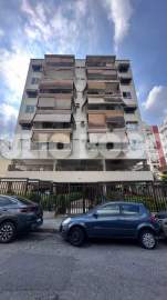 Ótima localização - Pechincha 2quartos,com87metros quadrados, dois banheiros,sala,cozinha,área de serviço e varanda.Localizado,próximo a pontos de interesse,tais como escolas,Senai,Sesi e Escola e faculdade Signorelli. - JBJ204095