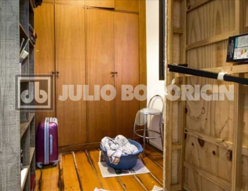 WhatsApp Image 2025-10-07 at 1 - 12