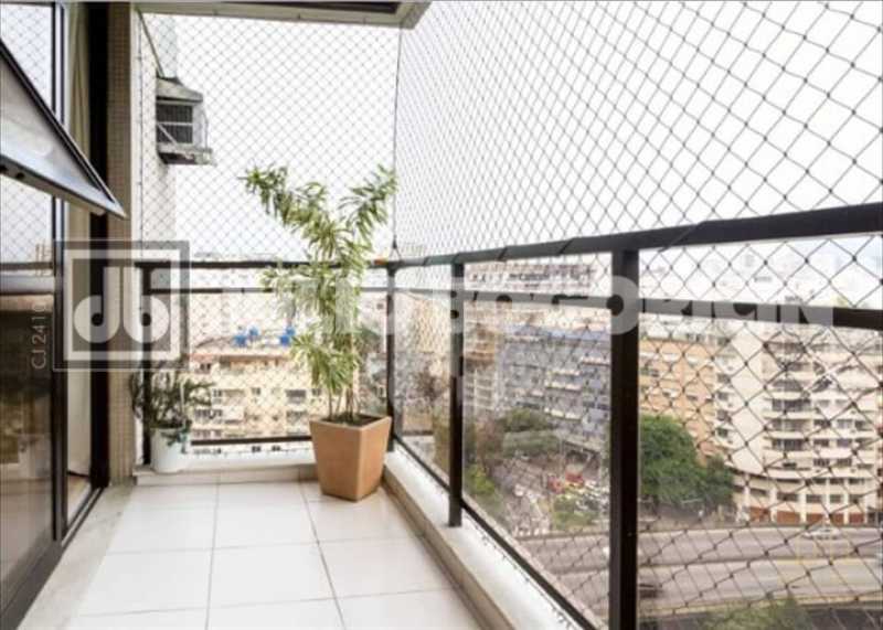 WhatsApp Image 2025-10-07 at 1 - 1