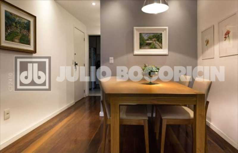 WhatsApp Image 2025-10-07 at 1 - 4