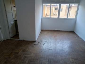 Ótima localização - Tijuca Barão de Mesquita, próximo do Quartel PE, 7 minutos do Metrô Saens Pena, Sala, Quarto, Oportunidade. - JBT15201