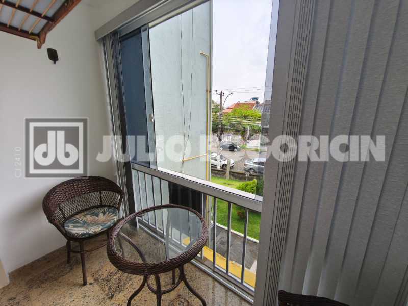 JBI37781 5. - 5