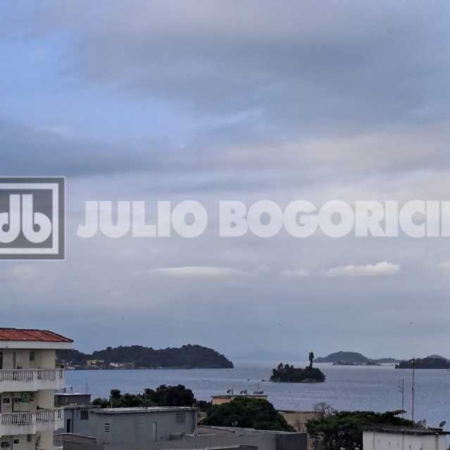 13praiadabandeirasala2quartos1 - 13