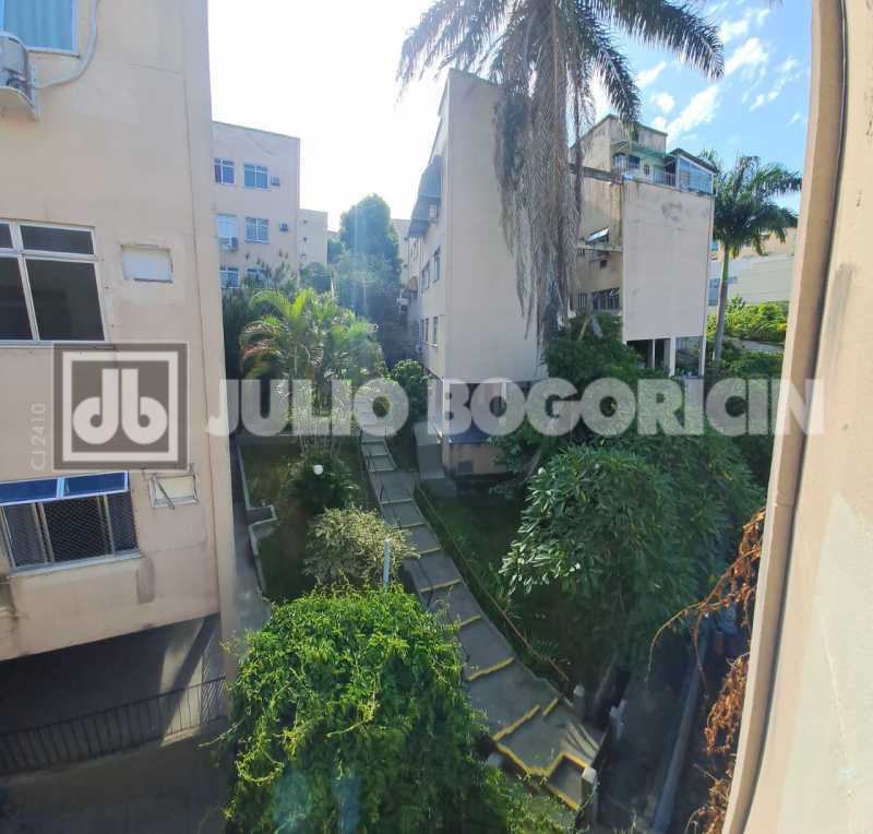 17praiadabandeirasala2quartos1 - 17