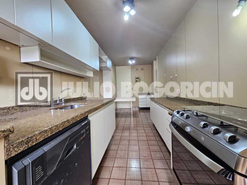 76d33e1c-2ba7-4bf3-b6f4-1be751 - 18