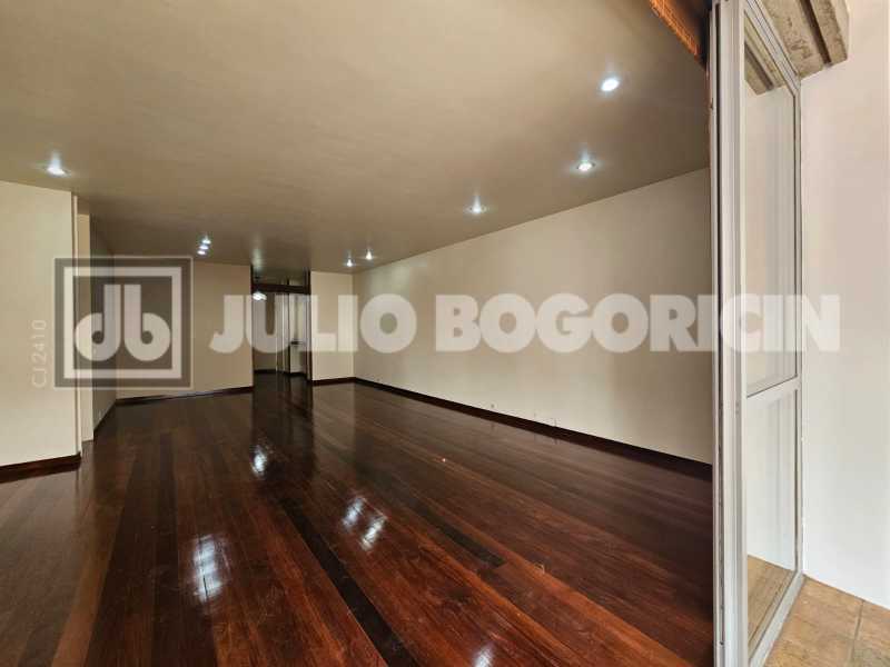 bebb4352-e09f-42d7-8664-8e9707 - 3